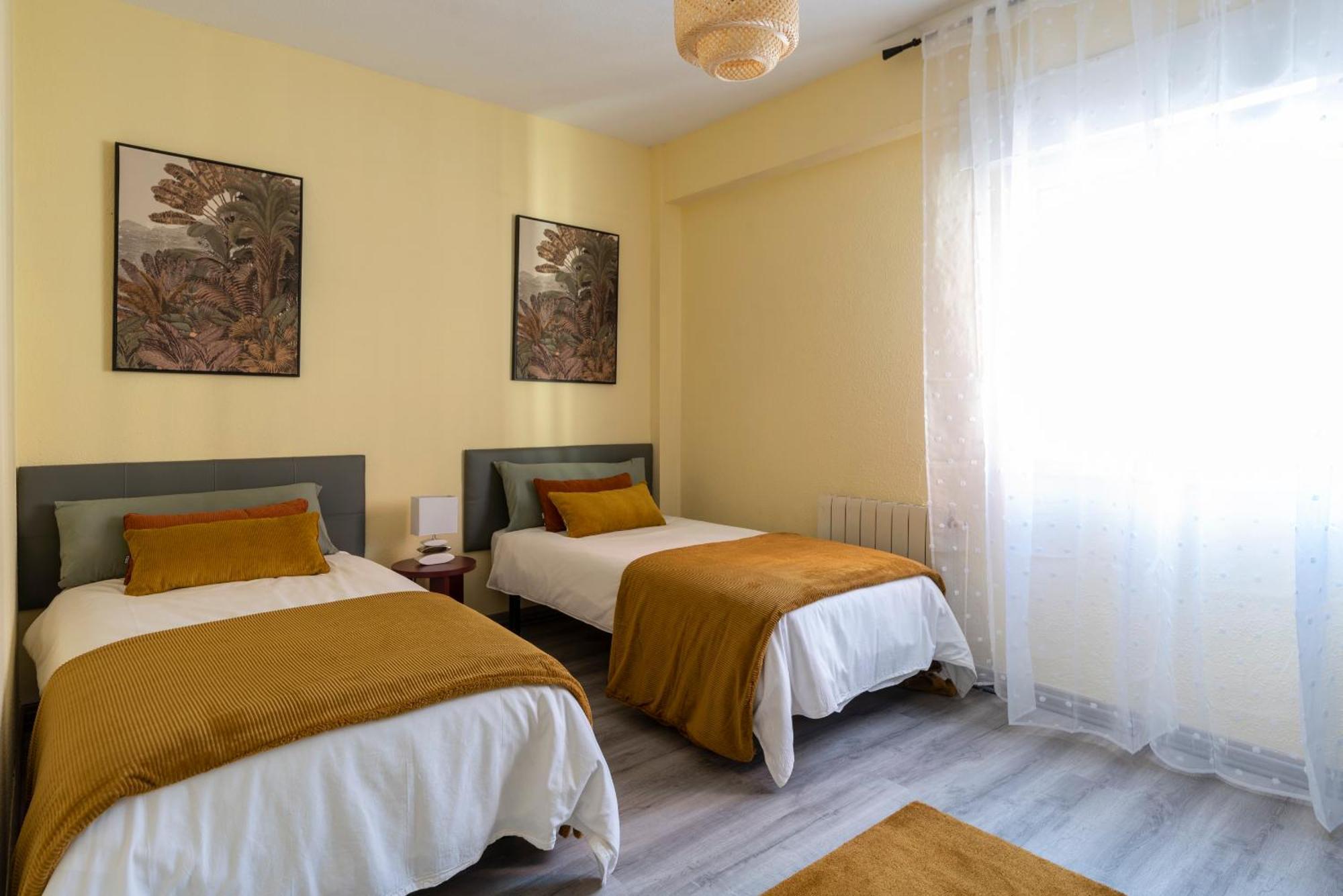 Apartamento Cerca Estaciones Santander Dış mekan fotoğraf