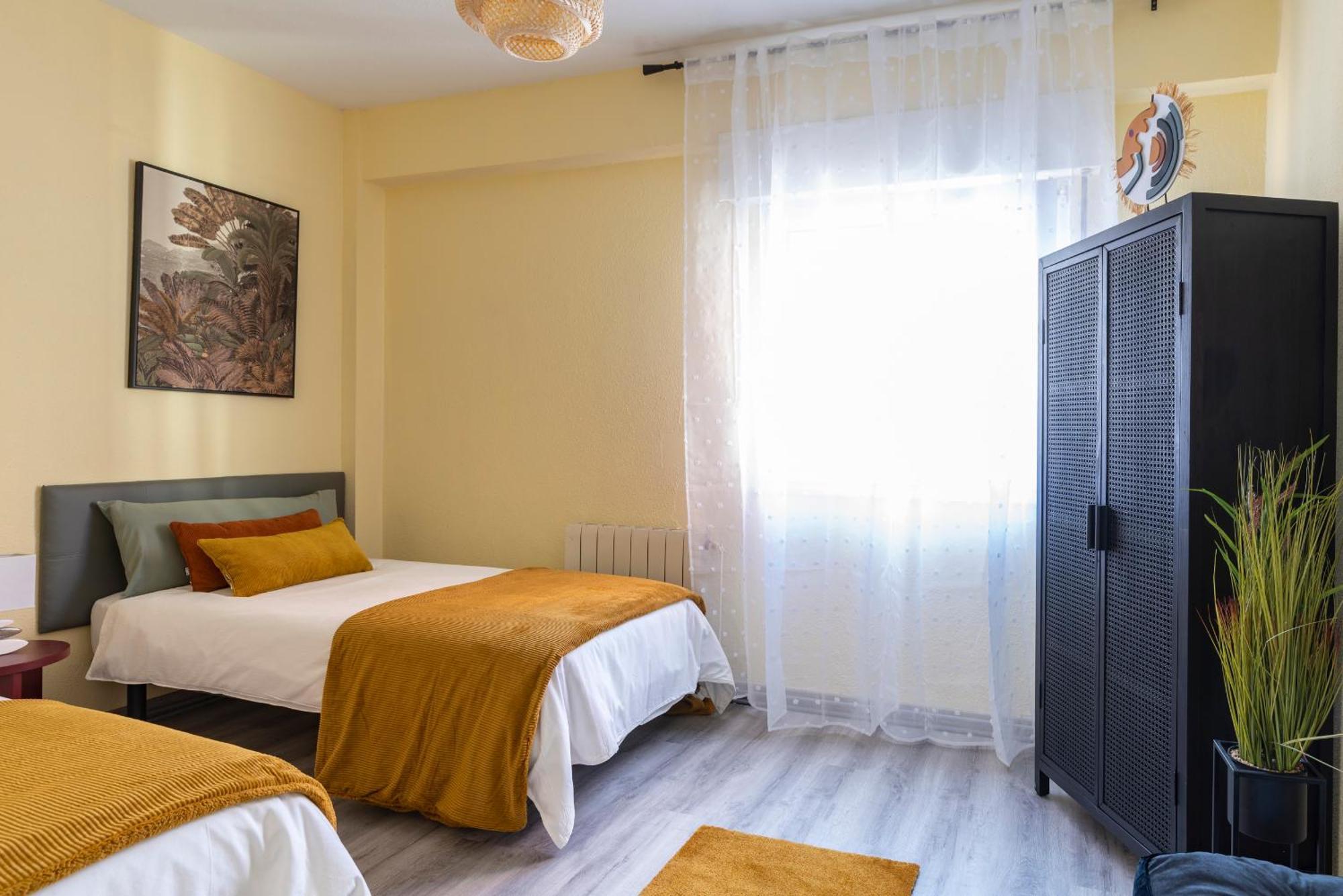 Apartamento Cerca Estaciones Santander Dış mekan fotoğraf